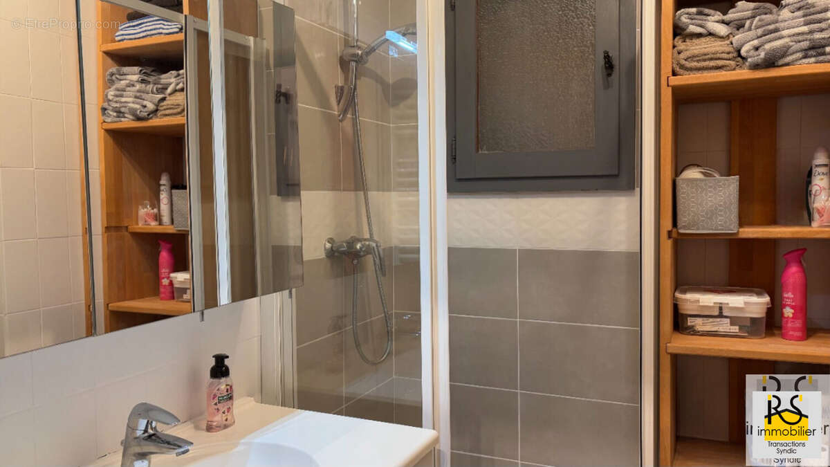 Appartement à ARACHES-LA-FRASSE