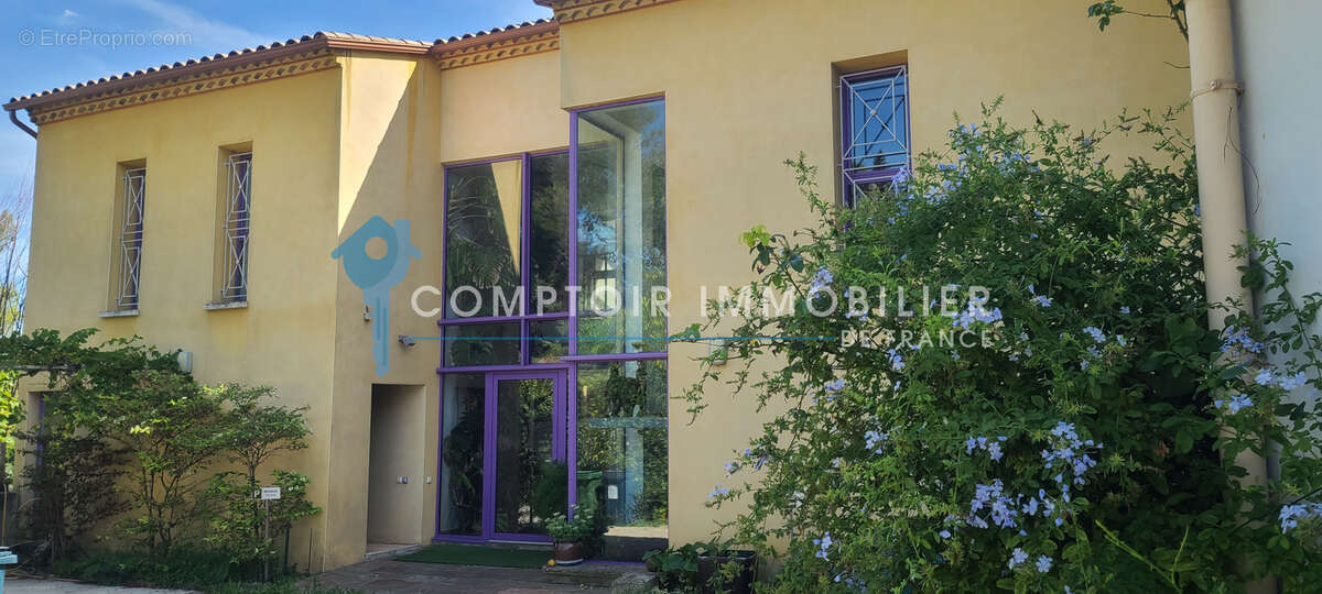 Nimes collines - superbe propriete dans un cadre de verdure - photo 29
