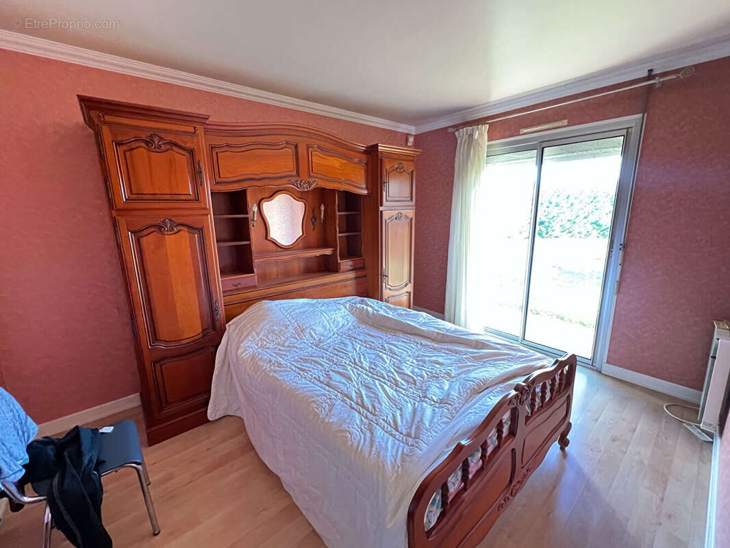 Maison avec dépendance, piscine et bois près de Villeréal - photo 10