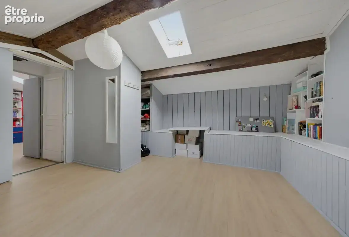 Maison de 190 m² à Vayres - photo 10