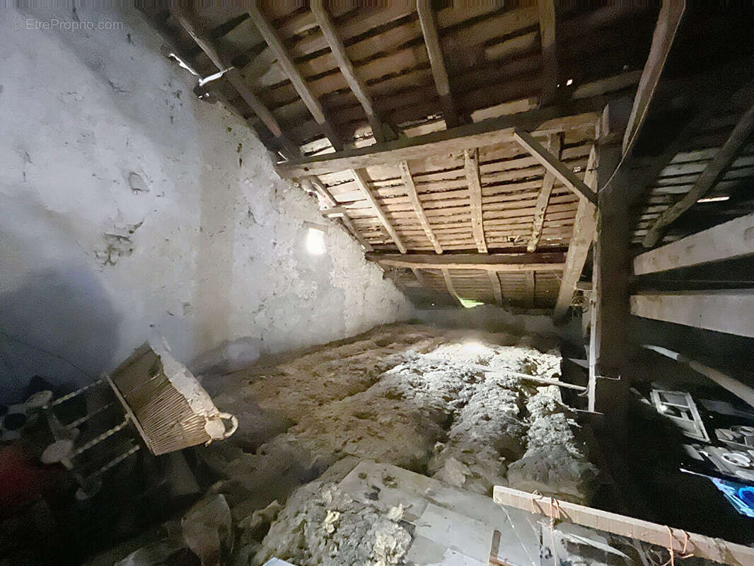 Appartement à DOGNEVILLE