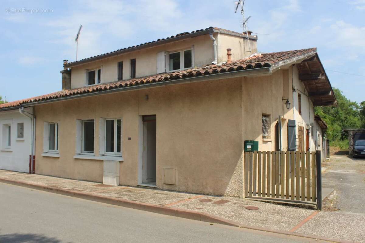 Maison à LAMASQUERE