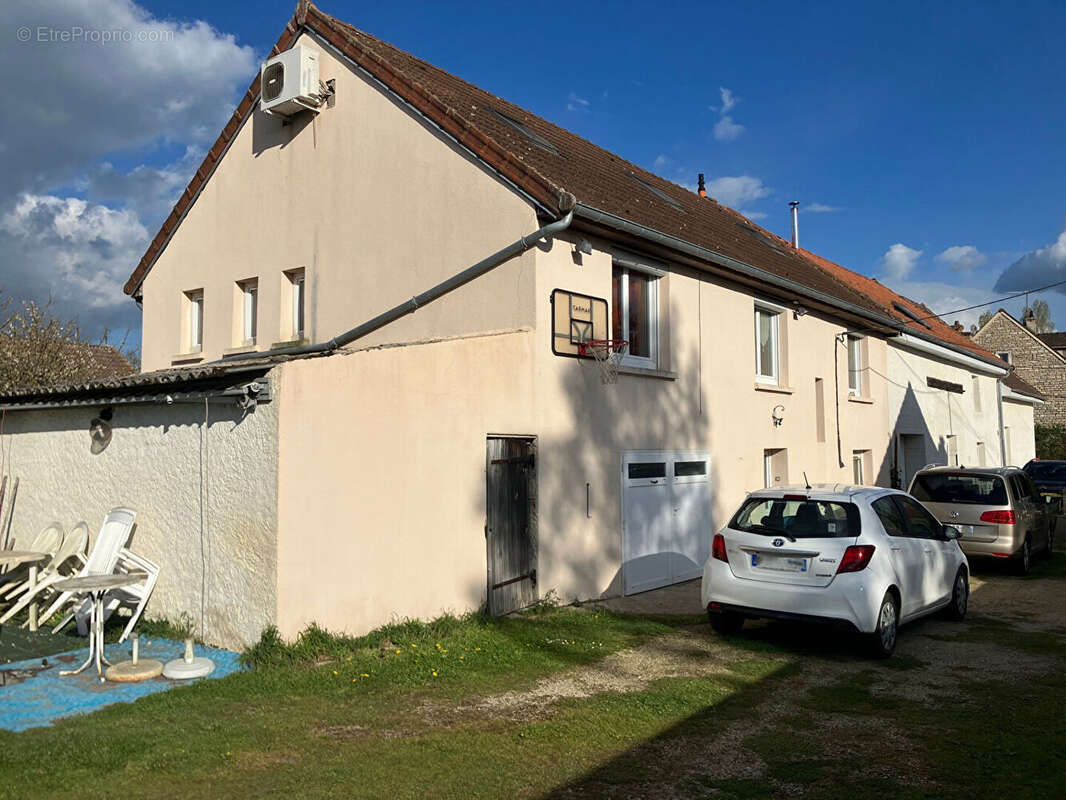 Maison à CRISSEY