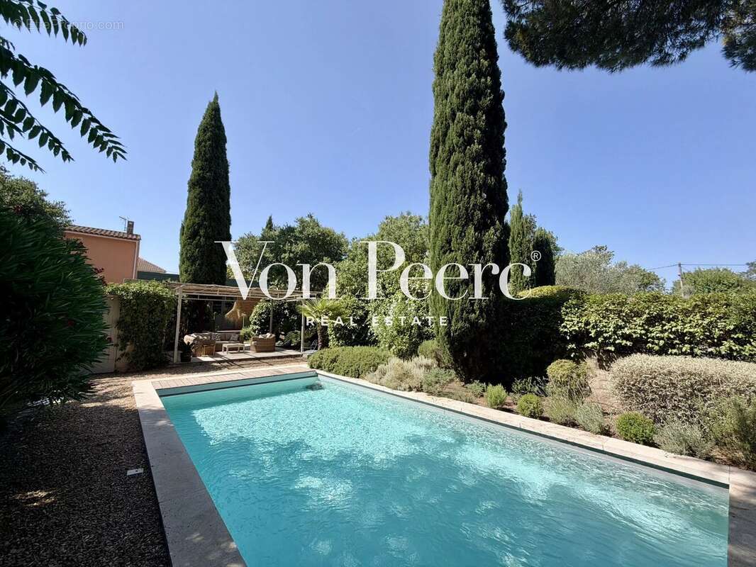 Maison à SAINT-REMY-DE-PROVENCE