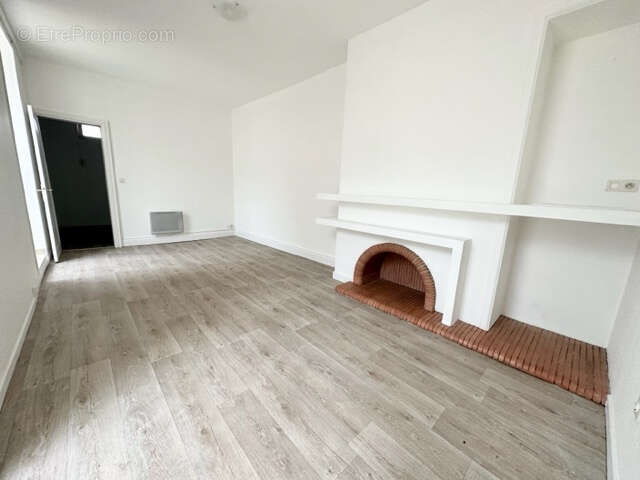 BOULOGNE SUR MER Hypercentre,  Atypique appartement de 89 m2 2 chambres - photo 2