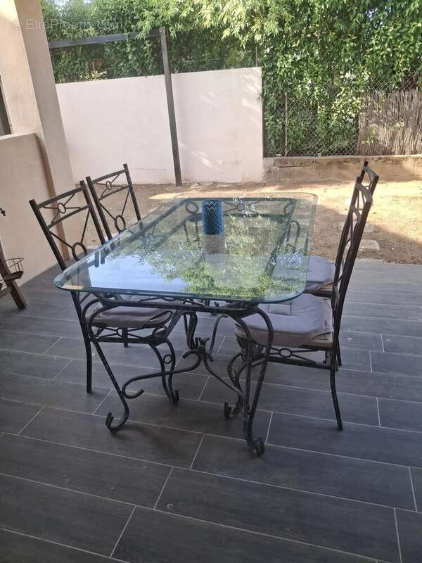 Maison à MONTELIMAR