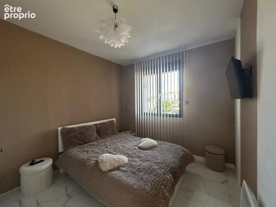 VILLENEUVE SUR LOT, Maison de plain-pied, 2 chambres, jardin et garage. - photo 7