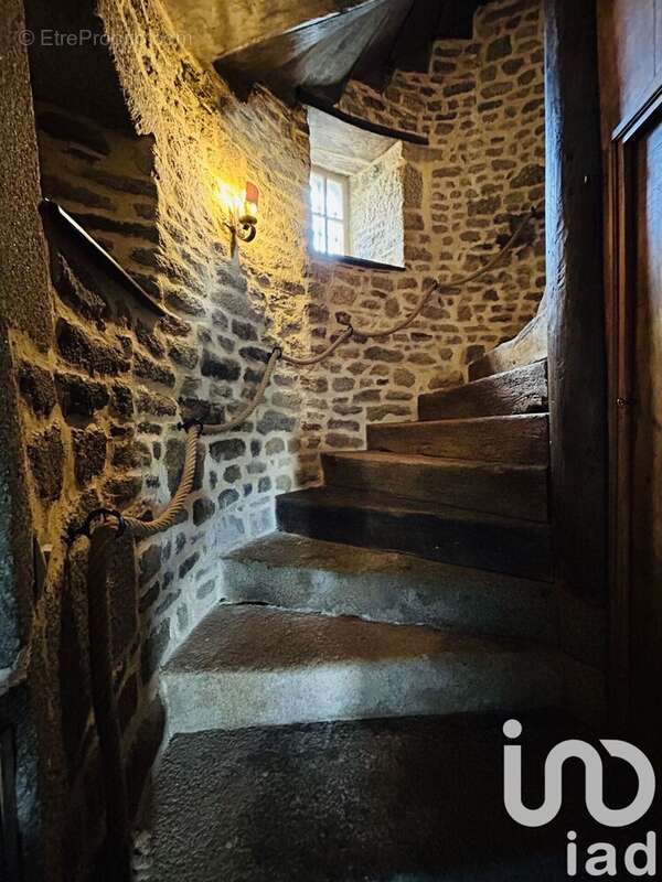 Photo 9 - Maison à LES CHERIS