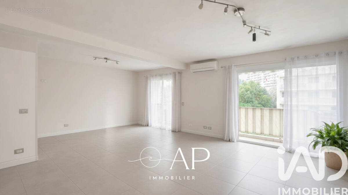 Photo 1 - Appartement à TOULON