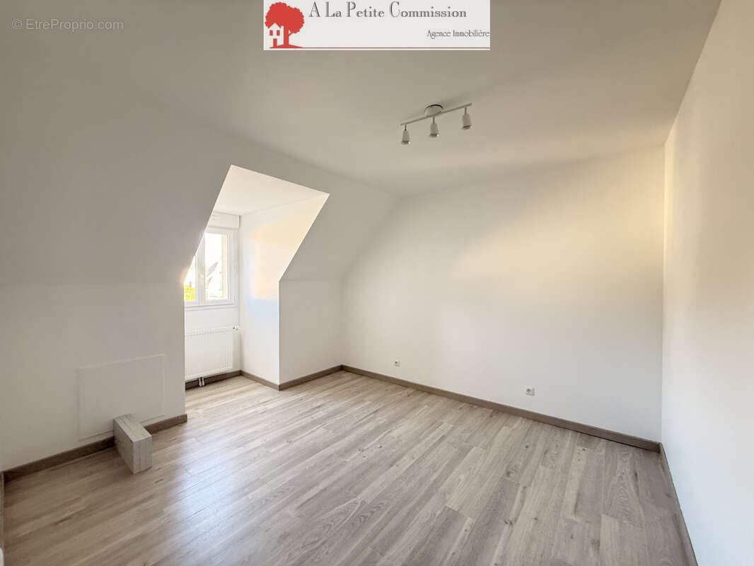 Maison à NOGENT-LE-PHAYE