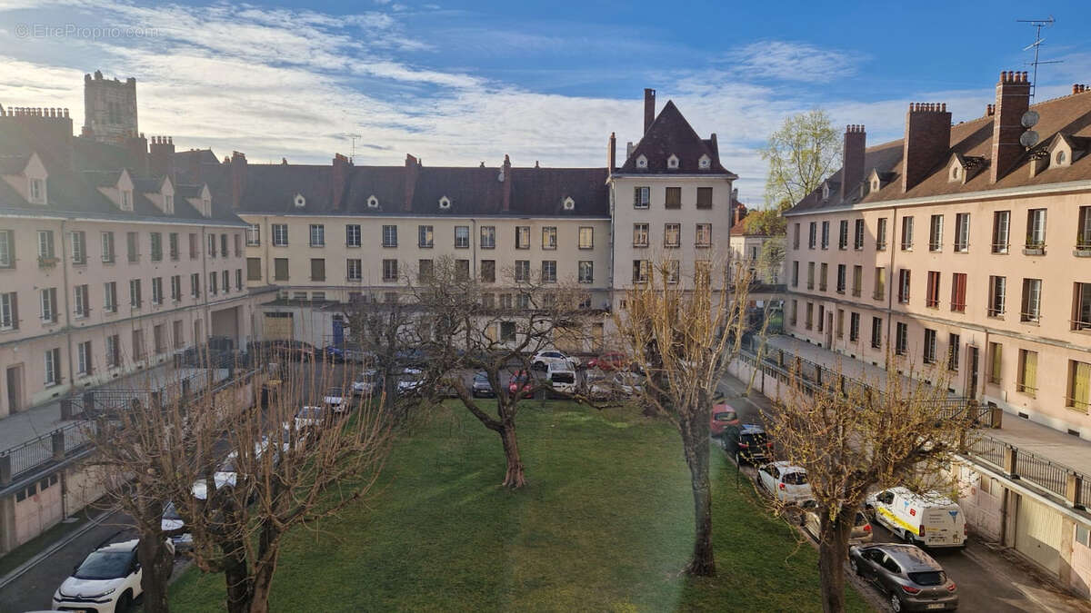 Appartement à AUXERRE