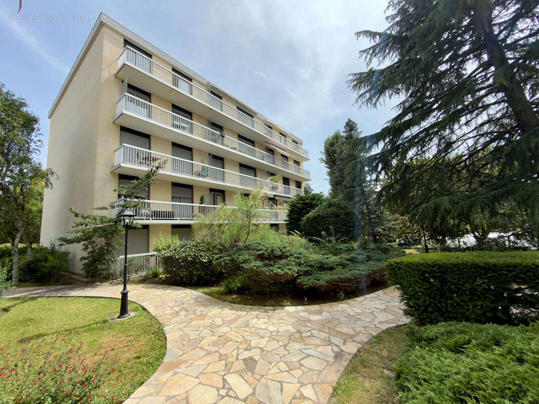 Appartement à ERMONT