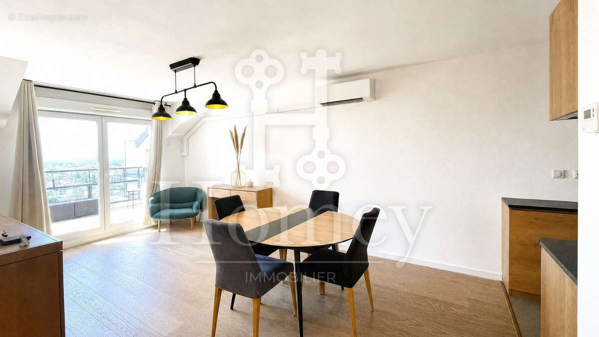 Appartement à VETRAZ-MONTHOUX