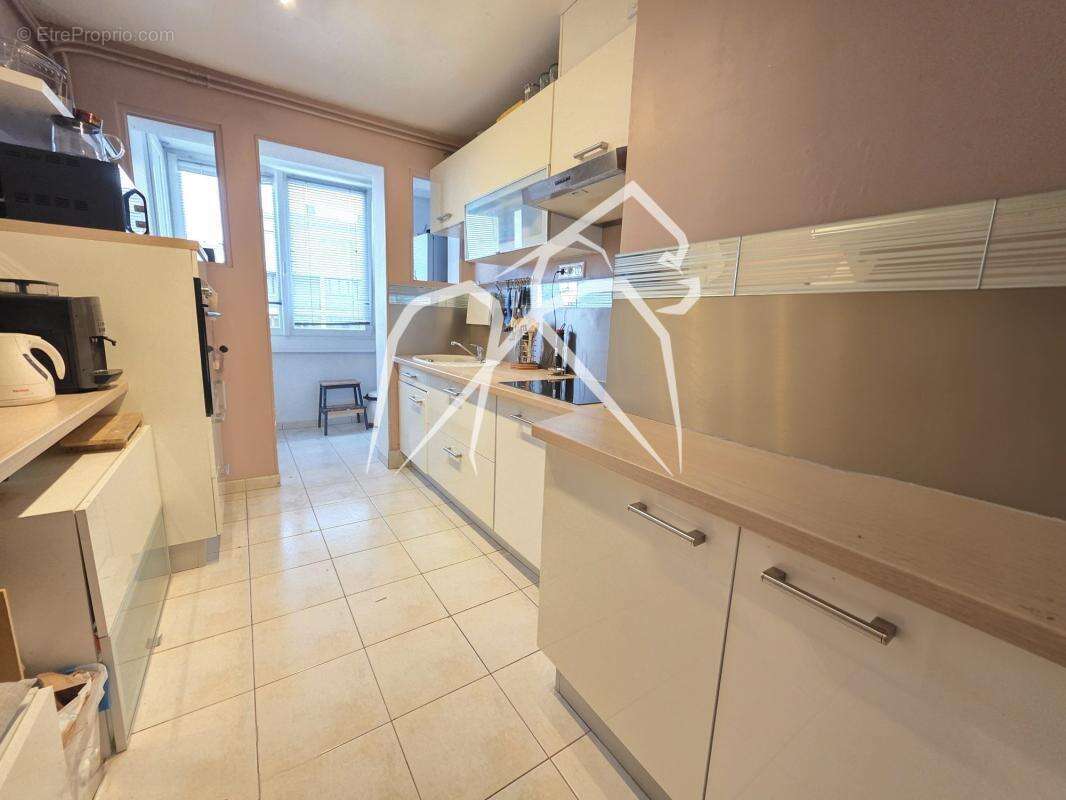 Appartement à BOIS-GUILLAUME