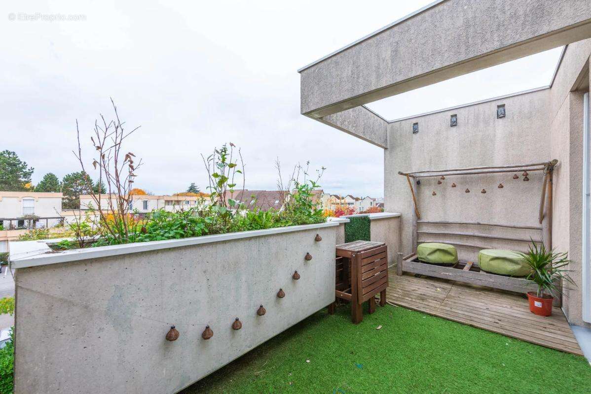 Appartement à MONTIGNY-LE-BRETONNEUX