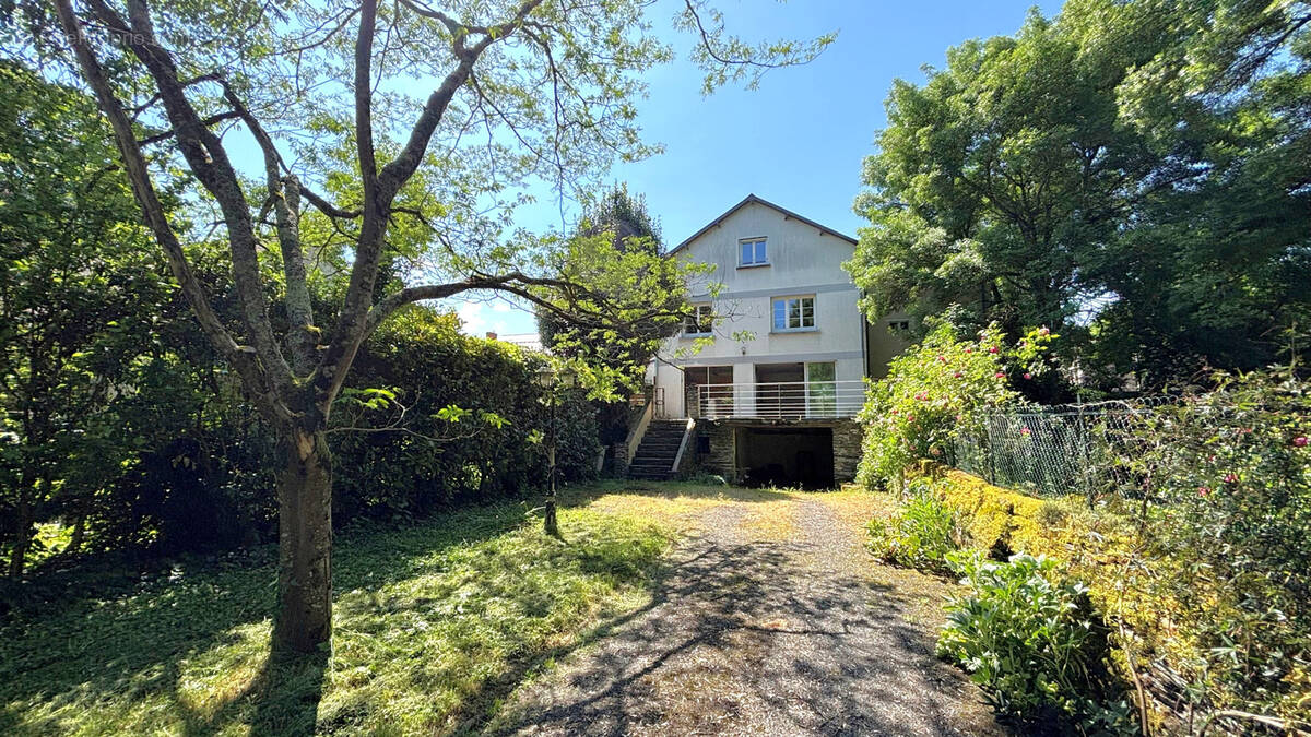 Maison à JUIGNE-SUR-LOIRE