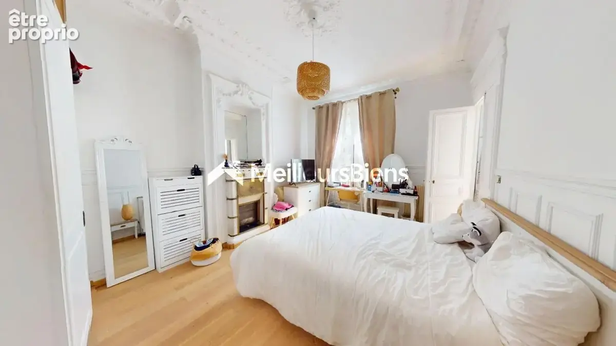 Exceptionnel Appartement F4 traversant face aux jardins du Luxembourg disposant de 3 chambres - photo 4