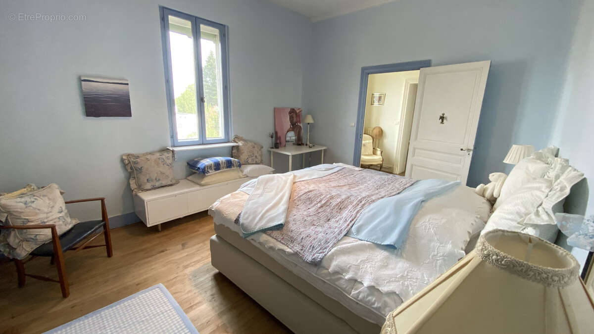 Maison à L&#039;ISLE-JOURDAIN