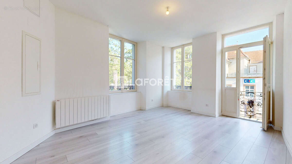 Immeuble Selestat 10 pièces 213.6 m2 - photo 13