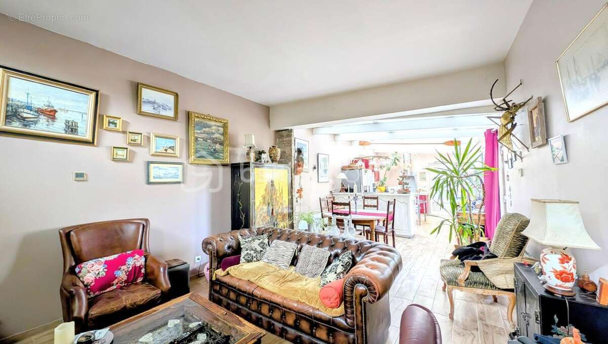 Maison à LUC-SUR-MER