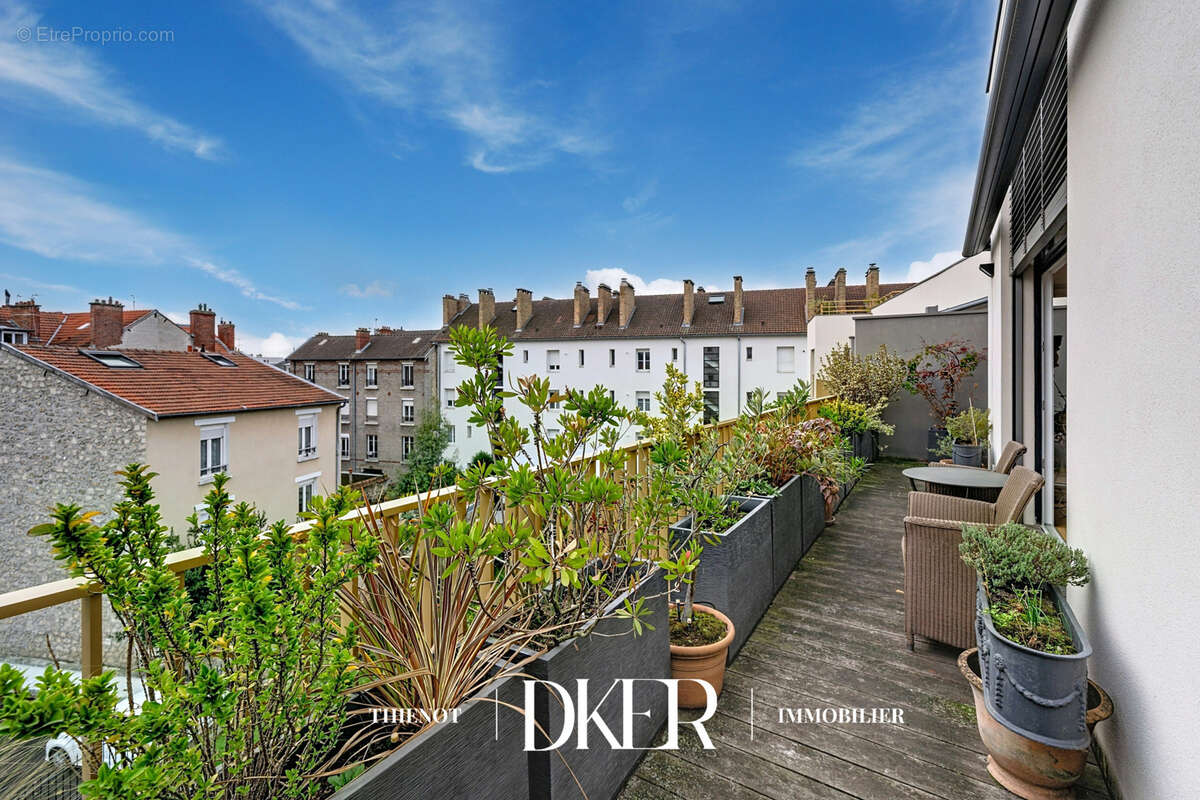 Duplex T5 - Place Godinot - photo 14