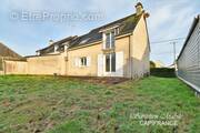 Maison à PLEINE-FOUGERES