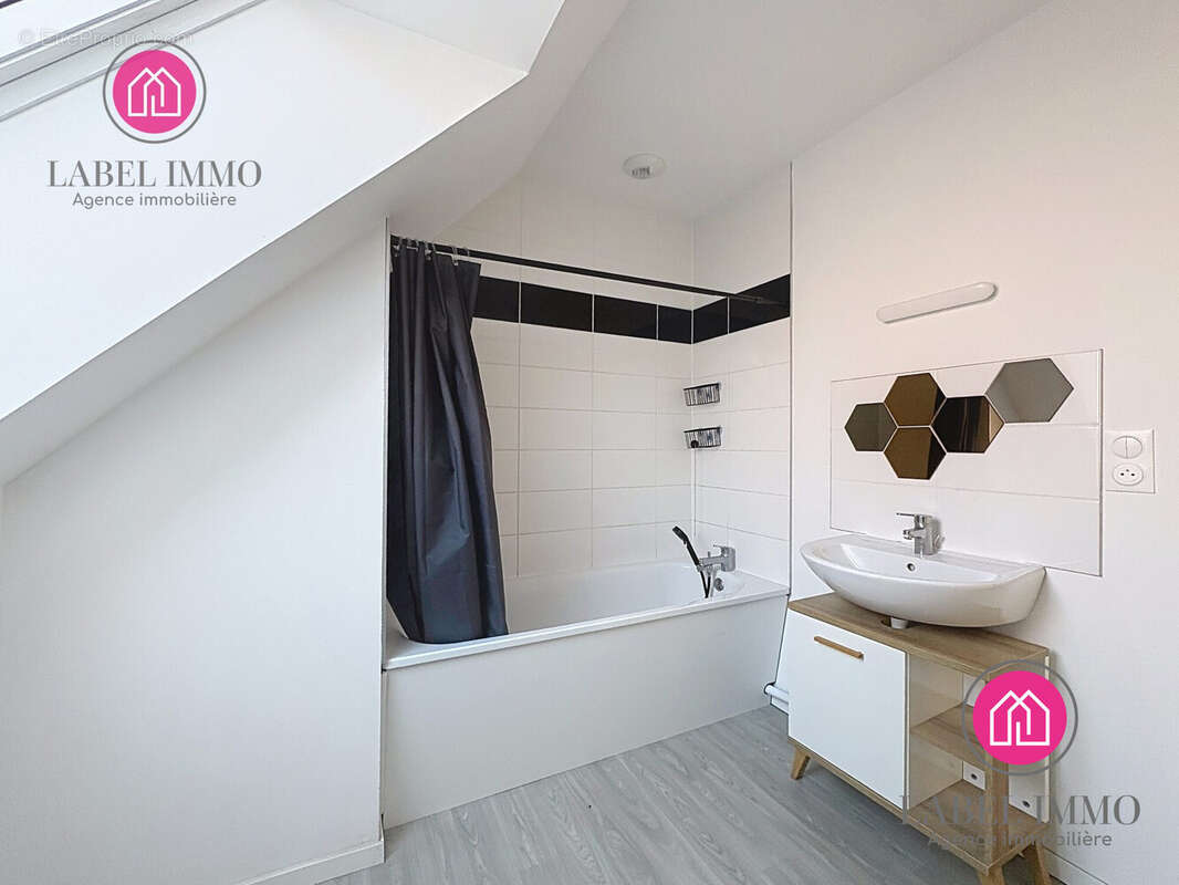 Maison 87 m² à Valenciennes  - photo 9