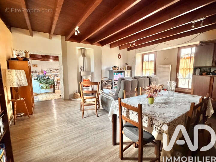 Photo 5 - Maison à ANTIGNY