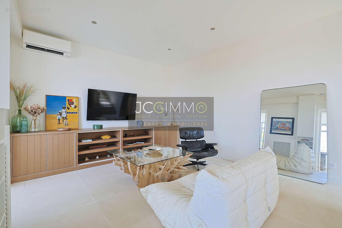 Maison d'exception   t4 de 98 m2   rooftop   vue mer   garage - photo 5