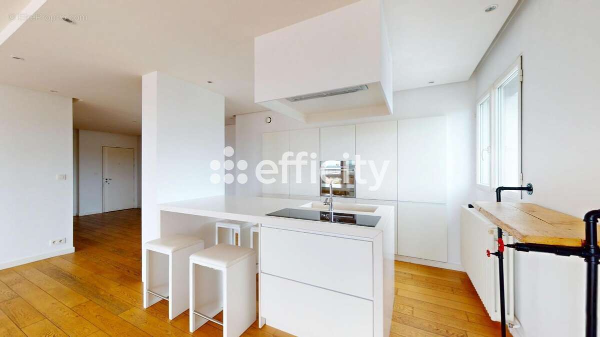 Appartement à LYON-6E