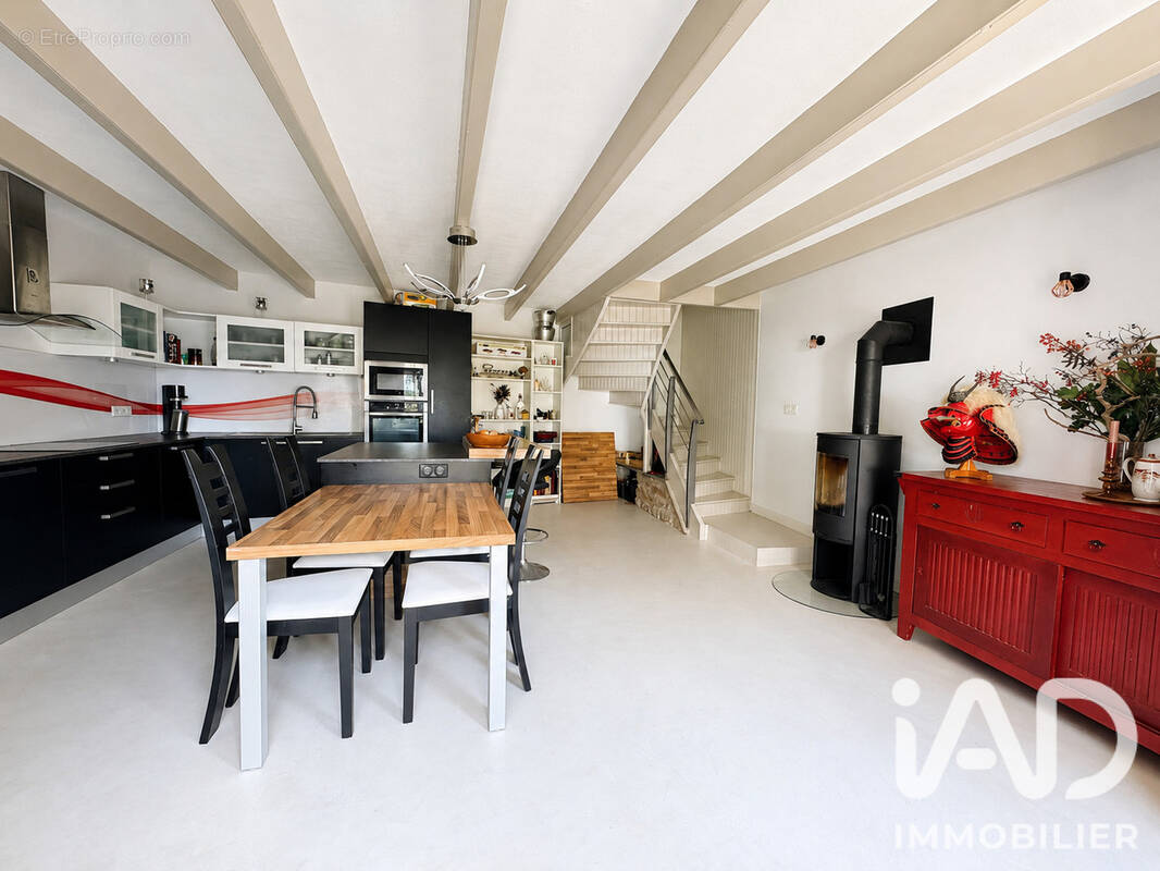 Photo 1 - Maison à BESNE