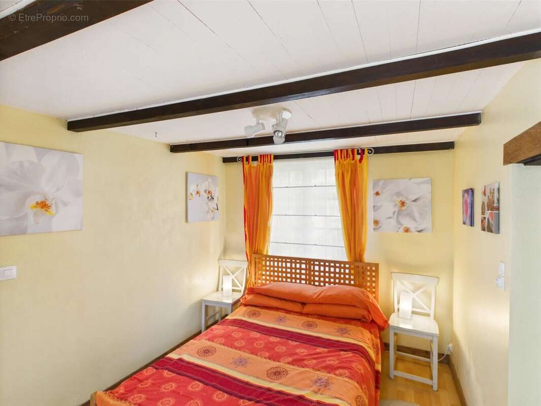 Maison à POULLIGNAC