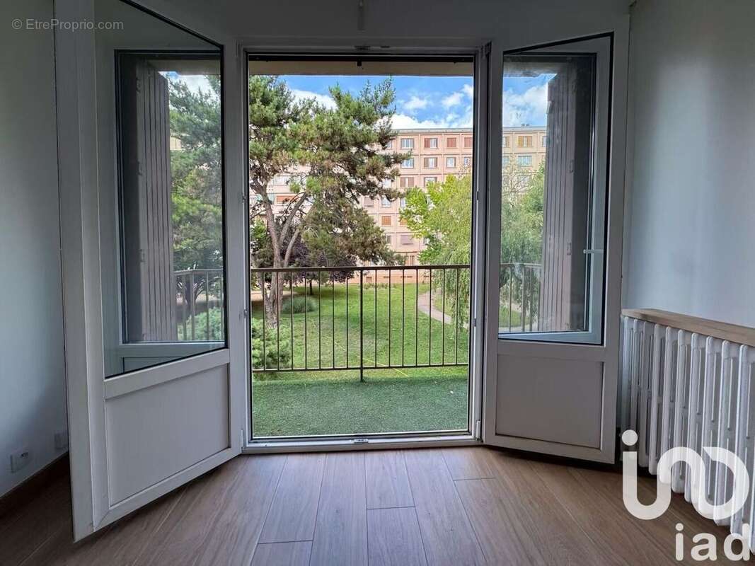 Photo 5 - Appartement à ASNIERES-SUR-SEINE