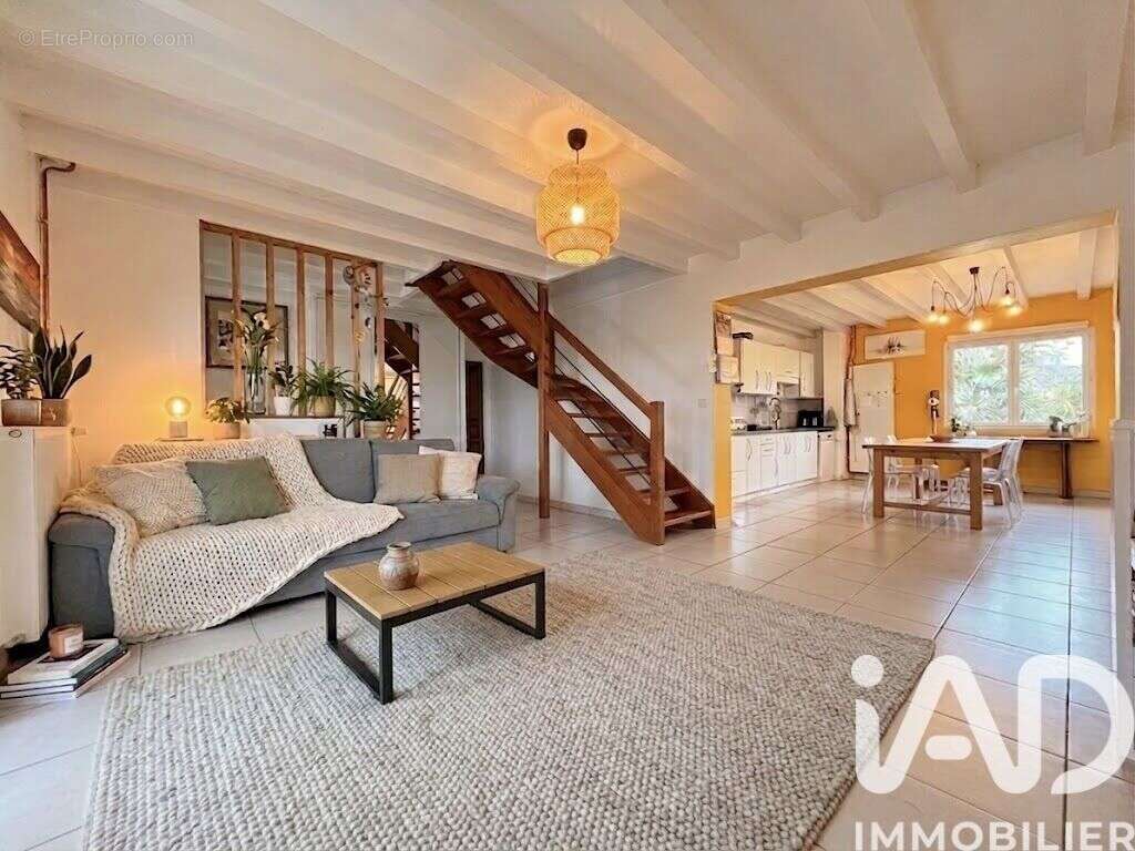 Maison 242 m² à Josse  - photo 8