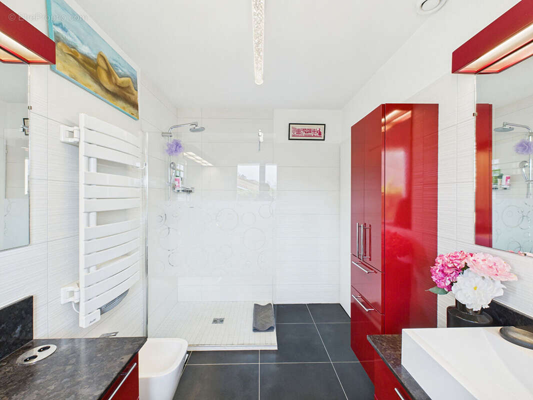 Maison à BOURG-LES-VALENCE