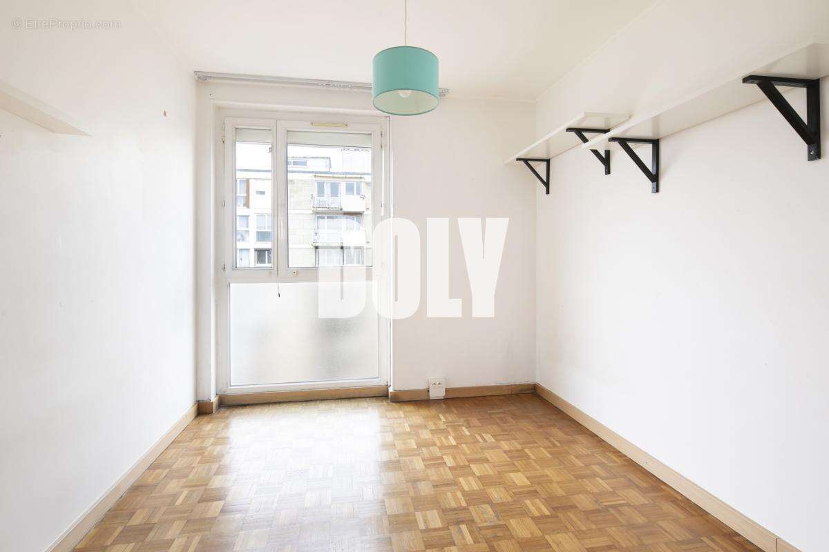 Appartement à FONTENAY-SOUS-BOIS