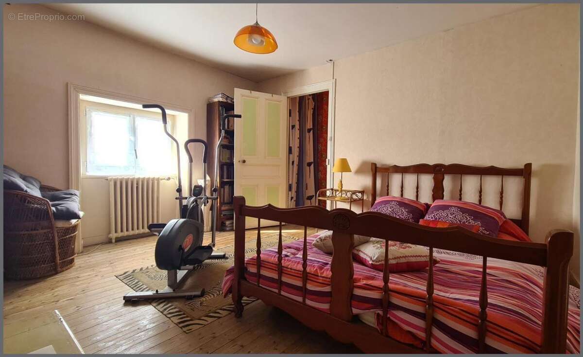 Maison à BRESSUIRE