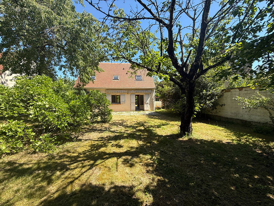 Maison à BOIS-LE-ROI