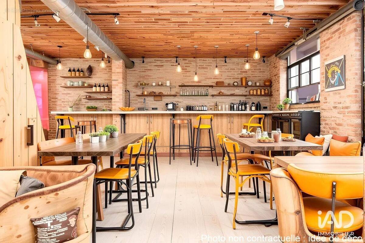 Photo 1 - Commerce à CONFLANS-SAINTE-HONORINE