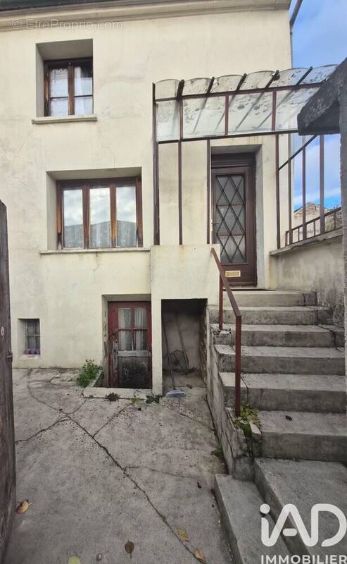 Photo 1 - Maison à LA FERTE-SOUS-JOUARRE