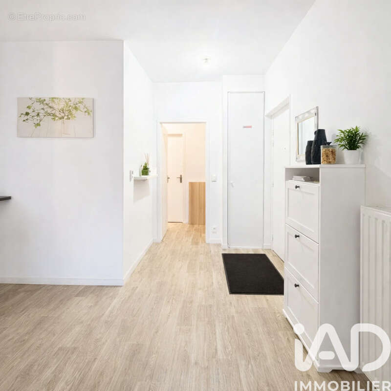 Photo 3 - Appartement à SAINT-DENIS
