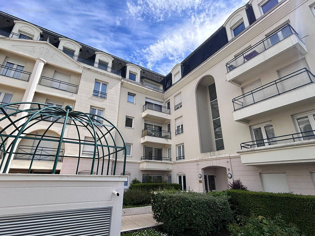 Appartement à MONTGERON