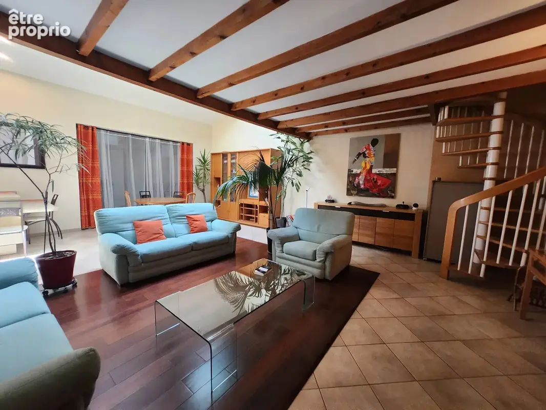 Maison 7 pièces 248 m² à vendre à Montpellier (34000) - photo 2