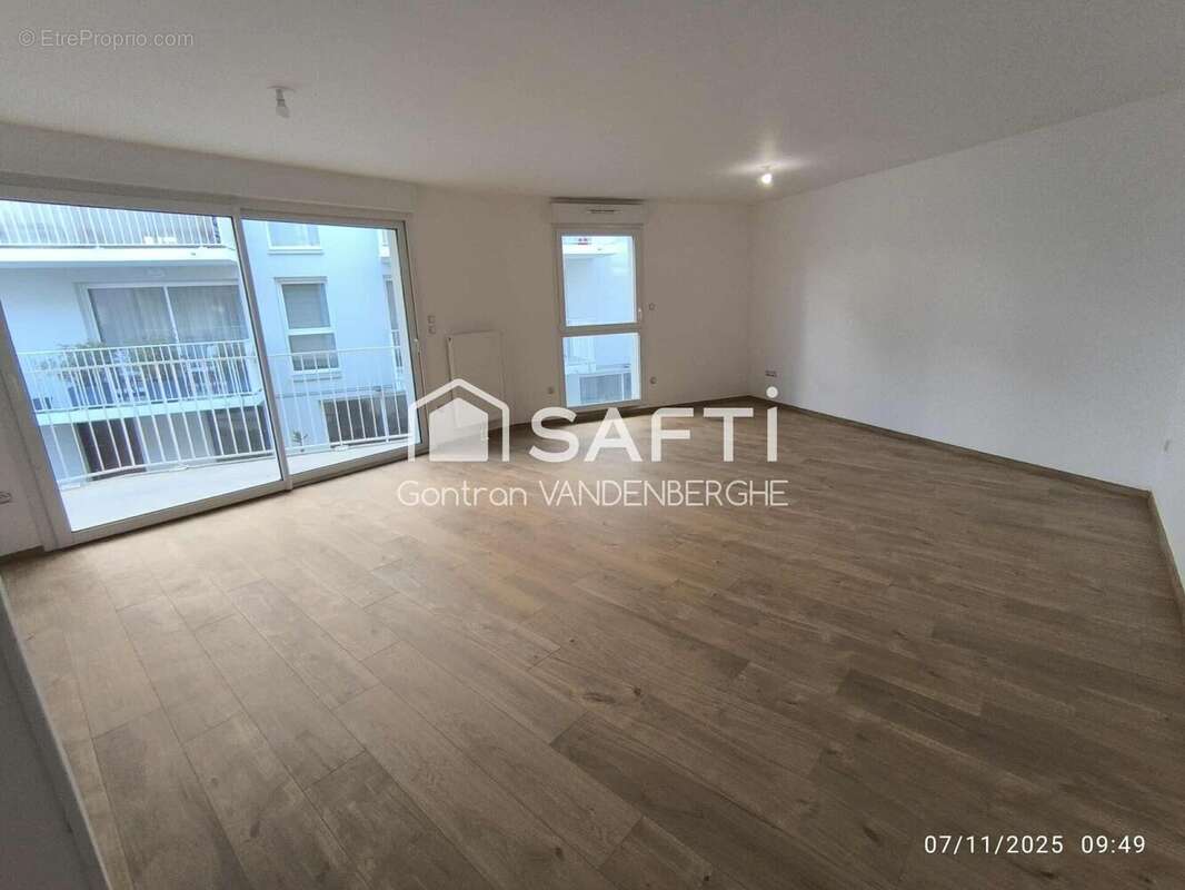 Photo 2 - Appartement à SAINT-LAURENT-BLANGY