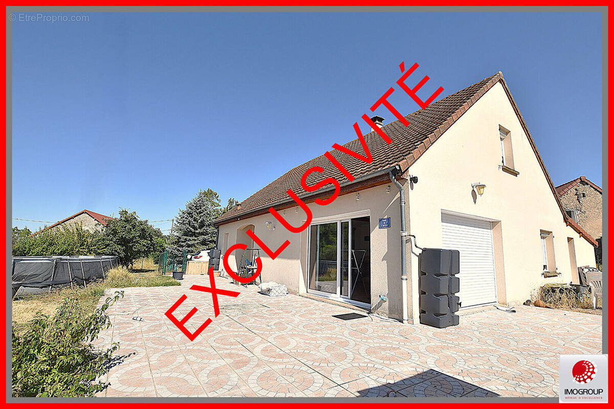 Maison à CHAVROCHES