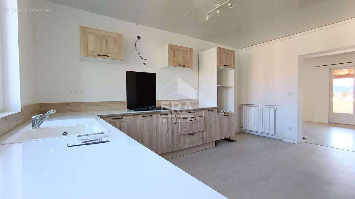 Appartement 97m² à saint-germain-laprade - photo 7
