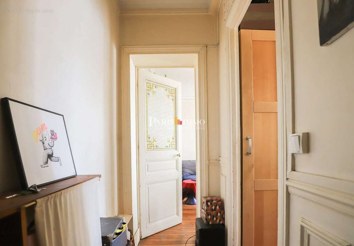Appartement à PARIS-18E