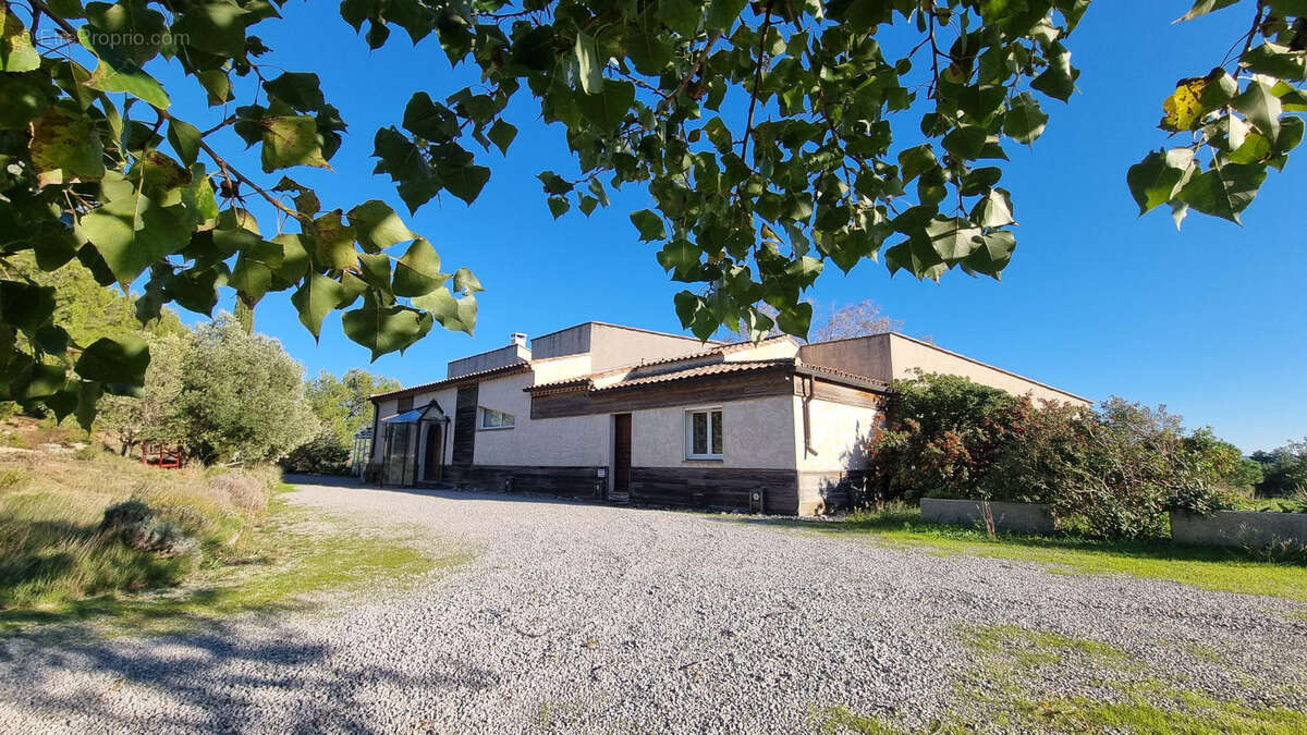 Maison à LEZIGNAN-CORBIERES