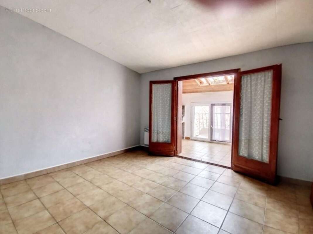 Photo 4 - Maison à NISSAN-LEZ-ENSERUNE