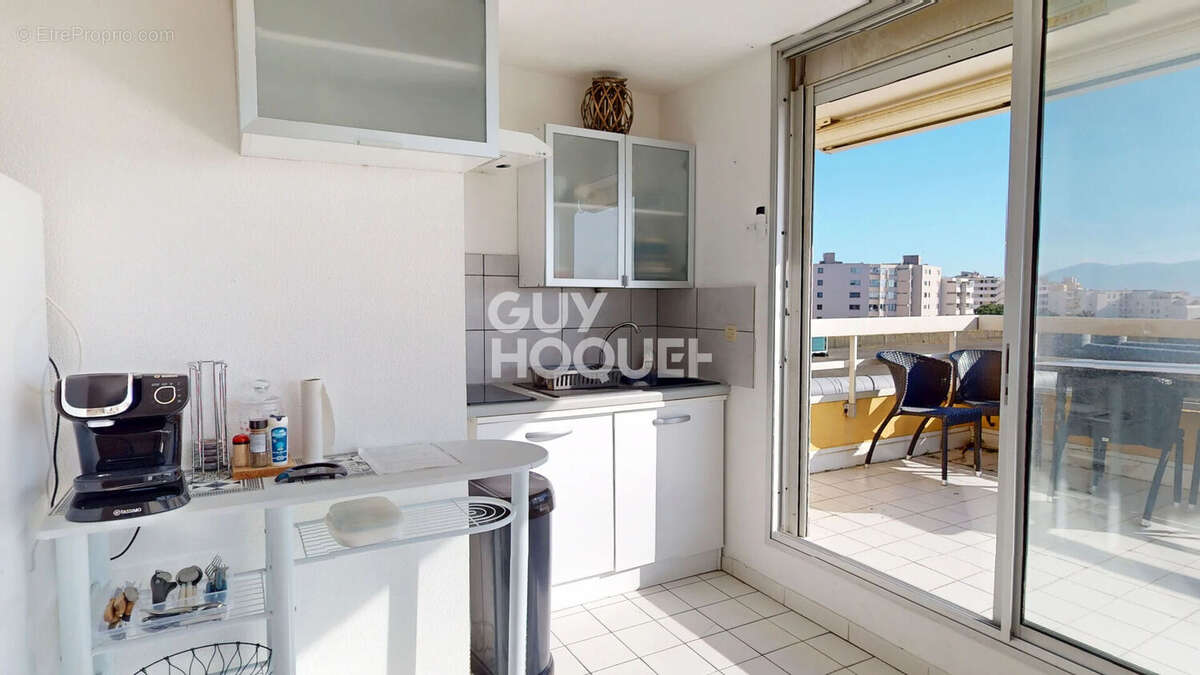 Appartement T2 - Vue Canigou - dernier étage avec terrasse de 30m² - photo 4